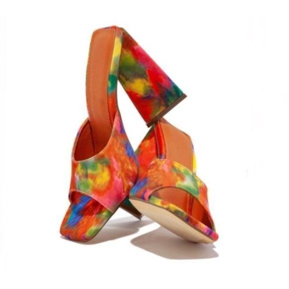 Shoe Affair Shoes - !! NEW !! Square Toe Triangle Heel Mules in Abstract Print